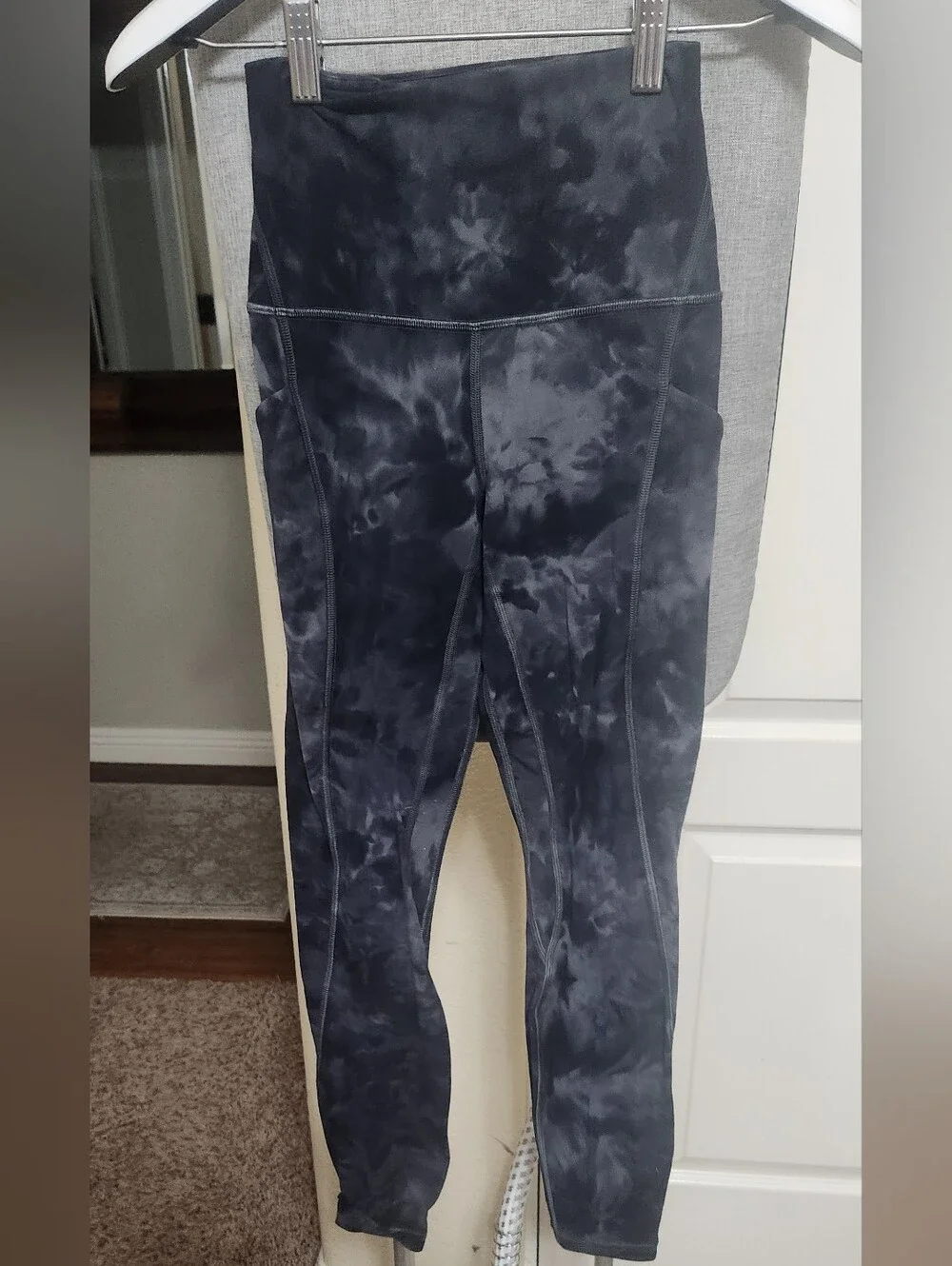 Lululemon Leggings Gray & Black Marbled Size 2